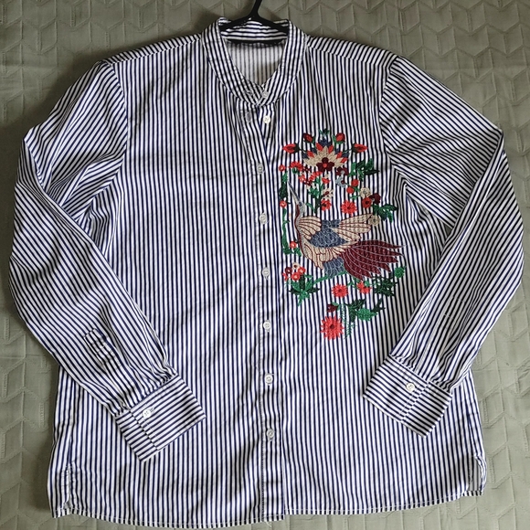 ZARA Woman Embroidered Striped Shirt – Crane Bird – Statement Piece – Size M - Picture 2 of 10